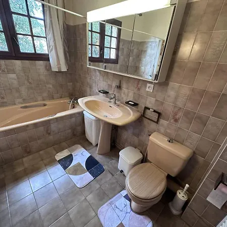 Location Familiale Aux Issambres : T4 Avec Piscine Partagee, Clim, A 350m De La - Fr-1-768-38 Les Issambres
