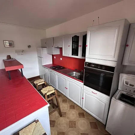 Apartment Location Familiale Aux Issambres : T4 Avec Piscine Partagee, Clim, A 350m De La - Fr-1-768-38 *