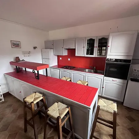 Apartment Location Familiale Aux Issambres : T4 Avec Piscine Partagee, Clim, A 350m De La - Fr-1-768-38 *