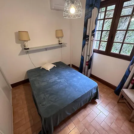 Apartment Location Familiale Aux Issambres : T4 Avec Piscine Partagee, Clim, A 350m De La - Fr-1-768-38 *