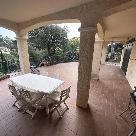 Location Familiale Aux Issambres : T4 Avec Piscine Partagee, Clim, A 350m De La - Fr-1-768-38 Apartment *